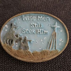 Vintage Christmas brooch